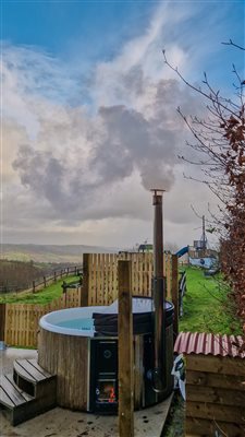 Treberfedd Farm Holiday Cottages Eco Holidays Old Cart House Hot Tub Wood Fired